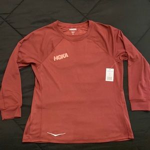 HOKA ONE ONE PERFORMANCE 3/4 SLEEVE  BURGUNDY
